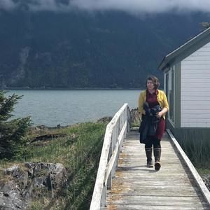 Meet your Posher, Holly